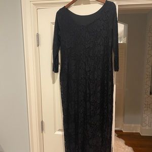 Ingrid and Isabel maternity lace dress
